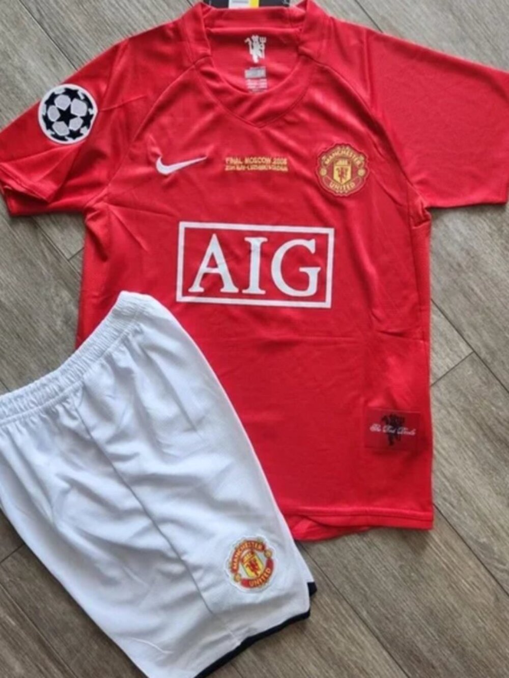 Manchester United Retro set for kids Ronaldo 7 set